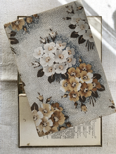 Load image into Gallery viewer, Vintage French Boudoir Box