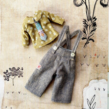Load image into Gallery viewer, Annie Hall Set for Blythe - Ochre blouse and tie