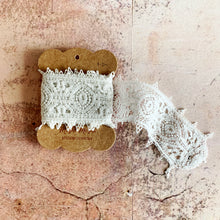 Load image into Gallery viewer, Bobbin card of Vintage lace