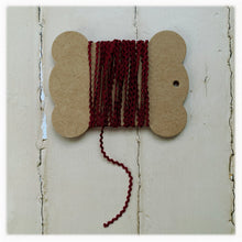 Load image into Gallery viewer, Card of Vintage tiny ric-rac - deep red