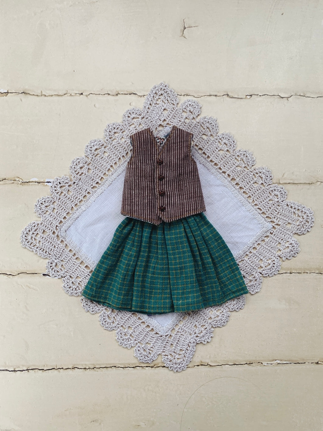 Waistcoat set for Blythe - Brown and Green