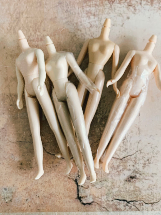 Spare Takara Blythe bodies – for repurposing