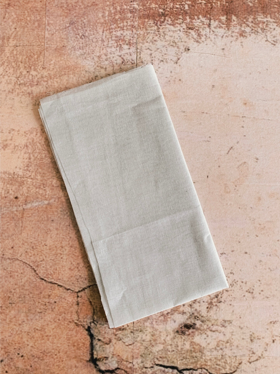 Dove Grey Organdie Fat Quarter -approx