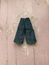 Load image into Gallery viewer, Wide leg jeans for Blythe Dolls – Made to order